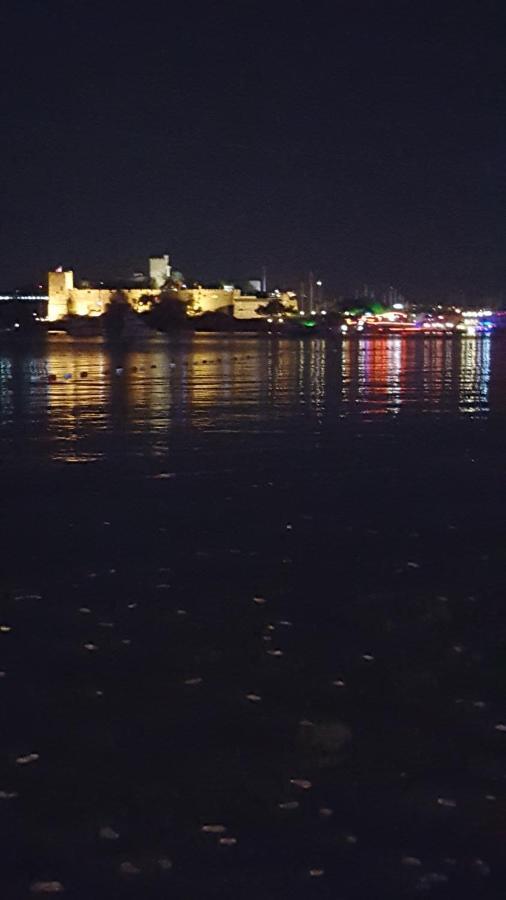 Goekmavi Pansiyon Bodrum Esterno foto