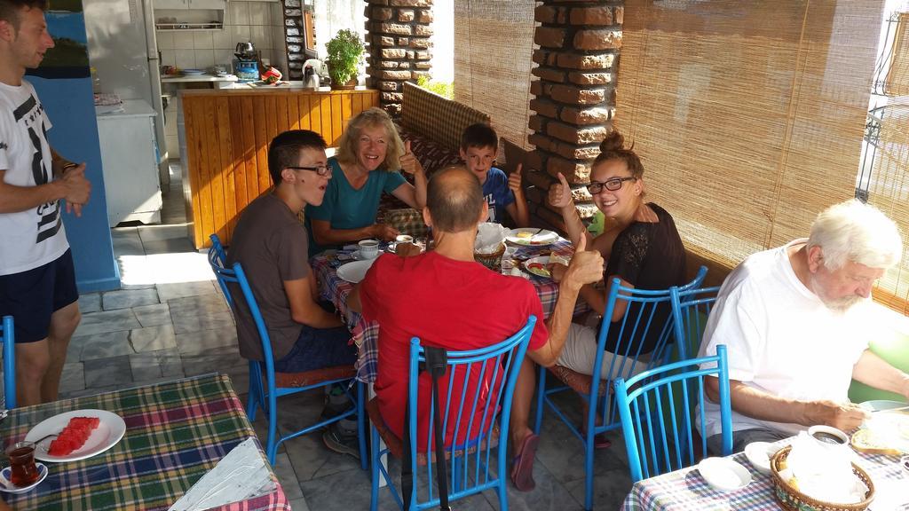 Goekmavi Pansiyon Bodrum Esterno foto
