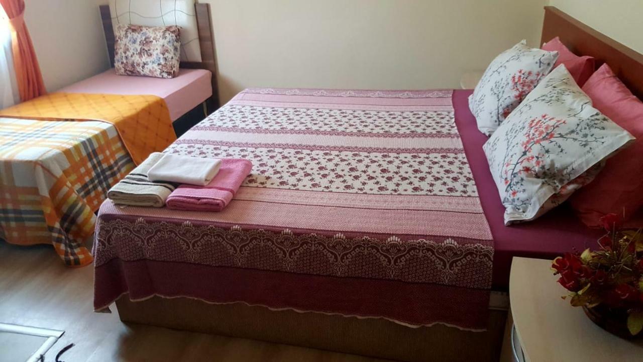 Goekmavi Pansiyon Bodrum Esterno foto